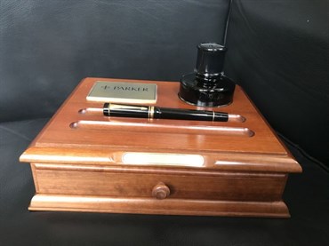 آشنايي با برندها (پارکر Parker)